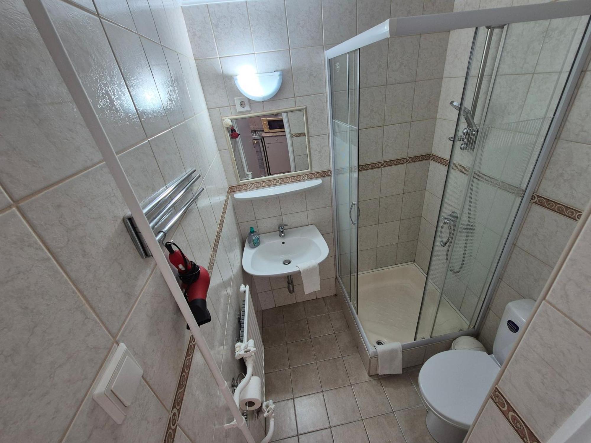 Roxanna Apartman Gyula Ngoại thất bức ảnh